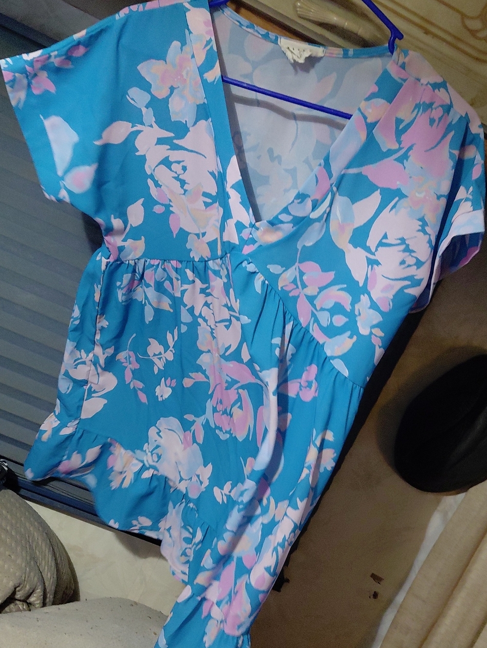 Blue Floral Short-Sleeve Tunic Top with Pink Print